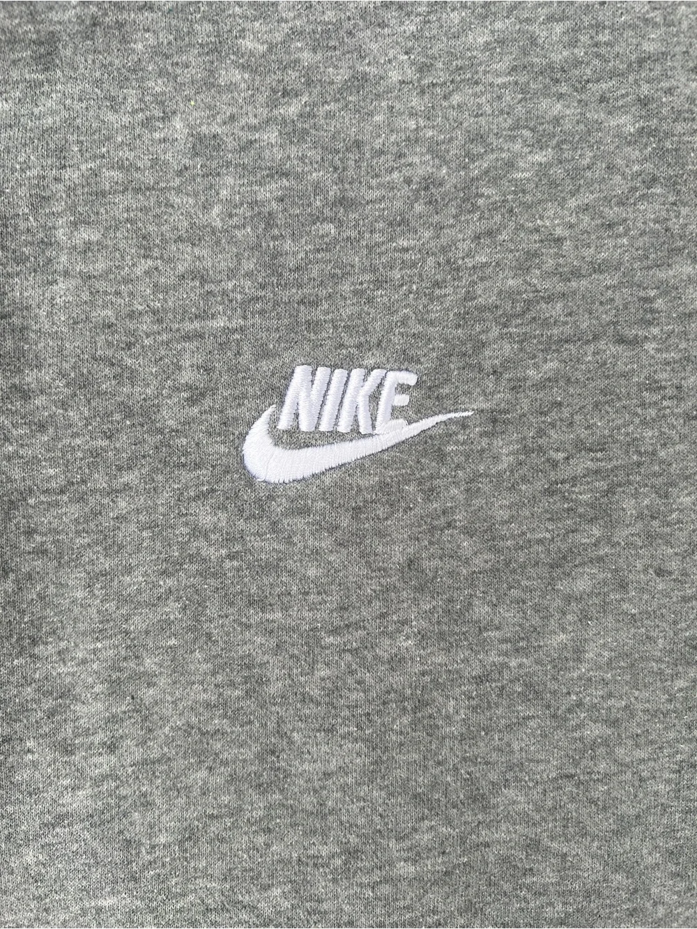 Nike Men's L Regular Gray Solid Fleece Crew Neck Pullover Logo Sweatshirt